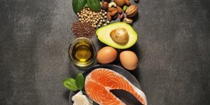 Omega-3 : un traitement naturel pour ralentir l-arthrose lombaire