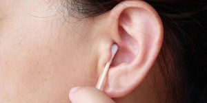 Bouchon de cerumen : quand consulter ?