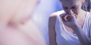 Vomissement de sang : 3 causes possibles