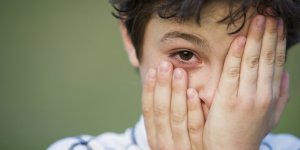 "Œil Covid" : un enfant de 9 ans atteint d’un symptome oculaire rare