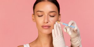 Se faire retirer le gras des joues : la derniere chirurgie esthetique tendance mais dangereuse