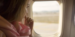 Oreille : pourquoi prendre l’avion avec une otite est dangereux pour la sante
