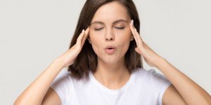 3 auto-massages pour apaiser le stress et reequilibrer votre systeme nerveux