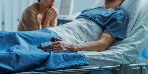 Coma : il se reveille apres avoir dormi durant toute la pandemie