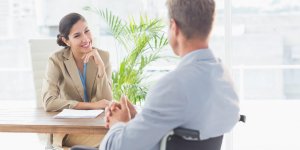 Maladie de Crohn : faut-il en parler au travail ?