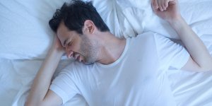 Comment soulager les sueurs nocturnes chez l-homme ?
