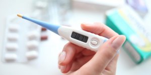 Fievre chez l-adulte : comment prendre sa temperature sous l-aisselle
