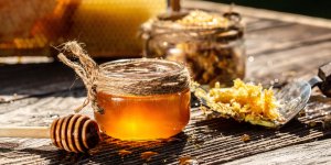 Covid-19 : la propolis divise par deux la duree d-hospitalisation des patients !