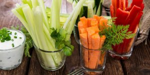 Menu anti-cholesterol : quels aliments pour l-aperitif ?