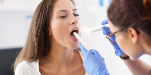 Angine : un test en pharmacie permet de savoir si elle est virale ou bacterienne