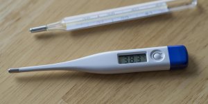 Fievre : les differents types de thermometres