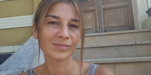 Bandelette urinaire : "J-ai ete obligee de me faire operer aux Etats-Unis pour revivre"