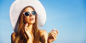 Coup de soleil au visage : le soulager avec du vinaigre de cidre