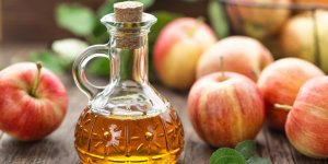 Bain de bouche au vinaigre de cidre : un antiseptique naturel
