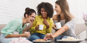 Les commerages sont bons pour la sante, selon la science !