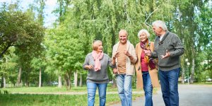 Avoir des amis proches est bon pour la sante des seniors