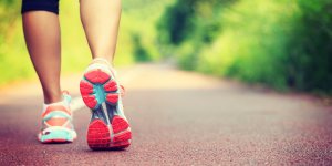 Coronavirus : sortir pour marcher ou faire son jogging est-il dangereux ?