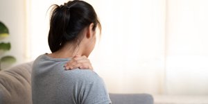 Ces symptomes peuvent predire un AVC chez un jeune adulte