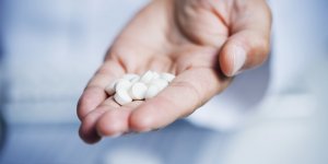Coronavirus : si je n’ai pas de symptomes, puis-je prendre un anti-inflammatoire ? 