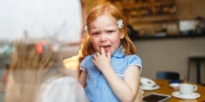 Crise d-angoisse de l-enfant : comment l-aider ?