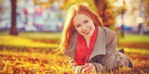 Chute de cheveux a l-automne : pourquoi ?