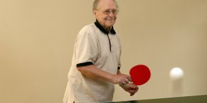 Le ping-pong, un veritable rebond pour ralentir la maladie d’Alzheimer