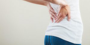Lumbago : 3 exercices pour aller mieux