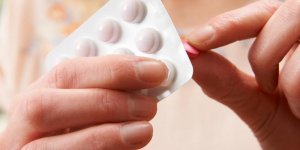 Ibuprofene : une femme reste 17 jours dans le coma