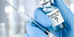  Vaccin contre la Covid-19 : quels risques pour les personnes allergiques ?