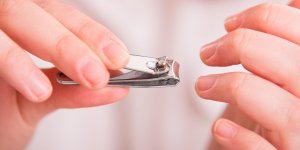 9 erreurs a eviter quand vous coupez vos ongles