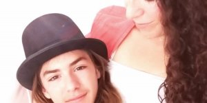 Vitiligo : “Je trouve ma mere magnifique”