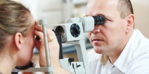 Vision floue d-un œil : les causes possibles