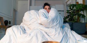 Est-ce normal d-avoir toujours froid meme quand il fait chaud ?