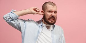 Bouchon d-oreille : est-ce douloureux ?