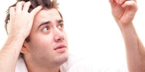 Chute de cheveux : les ampoules comme traitement efficace