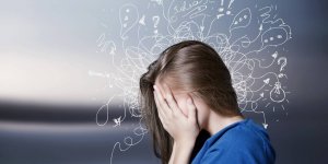 Anxiete : voila pourquoi vos angoisses sont plus intenses le soir