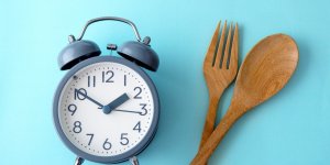 Sommeil : dormir moins de 7 heures par nuit fait grossir