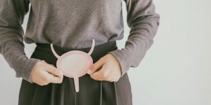 Pourquoi les femmes doivent-elles etre plus vigilantes avec le cancer de la vessie ?