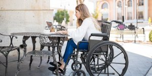 Dystrophie musculaire : Marine, 20 ans, en attente d’une therapie genique grace au Telethon