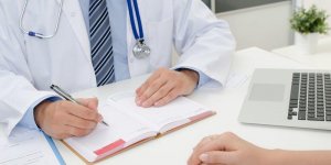 65% des Francais aimeraient connaitre les honoraires des medecins avant de prendre rendez-vous