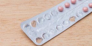 Chute de cheveux : la contraception parfois en cause