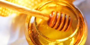 Miel de manuka : quels sont ses bienfaits pour la sante ?