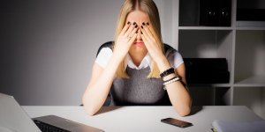 AVC : les signes au niveau des yeux