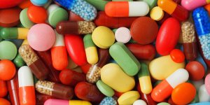 Des medicaments soupconnes de causer une perte de cheveux
