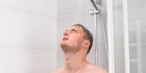 Penis : la toilette intime du prepuce
