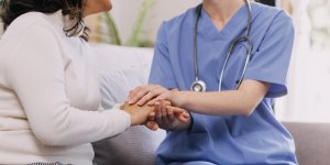AVC : un rythme cardiaque irregulier n’est pas forcement un facteur de risque de rechute