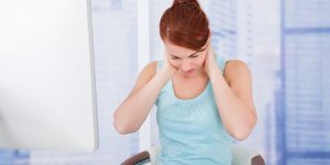 Ganglion dans le cou sous l-oreille : quelle maladie en cause ?