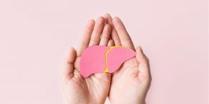 Transaminases : les 5 maladies du foie qu’un taux eleve peut cacher 