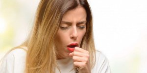 Rhume : boire du lait en aggraverait les symptomes