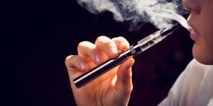 La cigarette electronique dangereuse pour le cœur